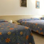 Hotel Santa Cruz