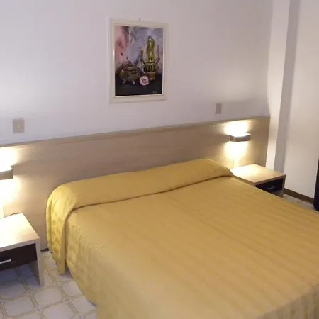 Santa Cruz Hotell Lignano Sabbiadoro