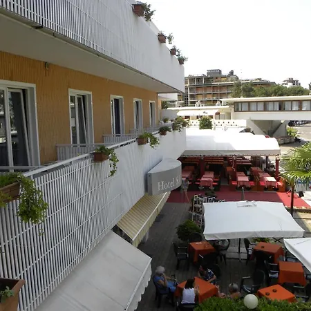 酒店 圣克鲁斯酒店 利尼亚诺萨比亚多罗