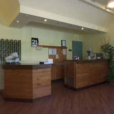 酒店 圣克鲁斯酒店 利尼亚诺萨比亚多罗